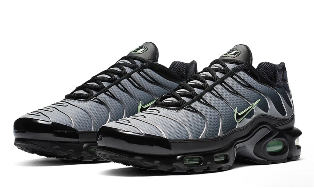 Nike tn air black and outlet green