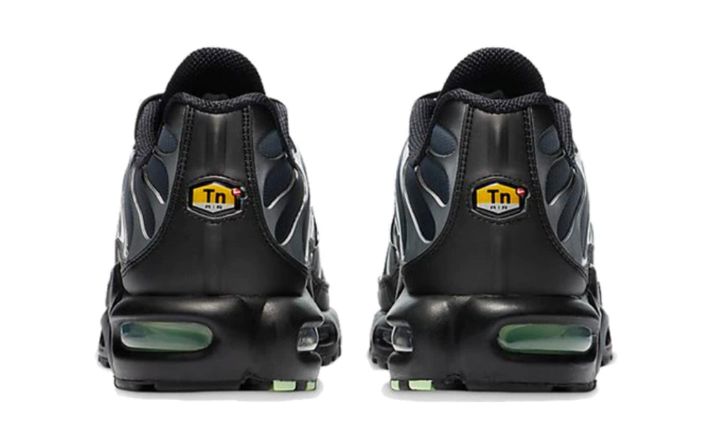 Nike Air Max Plus Tn Black Vapour Green - Menâs â Sneakerstaxx