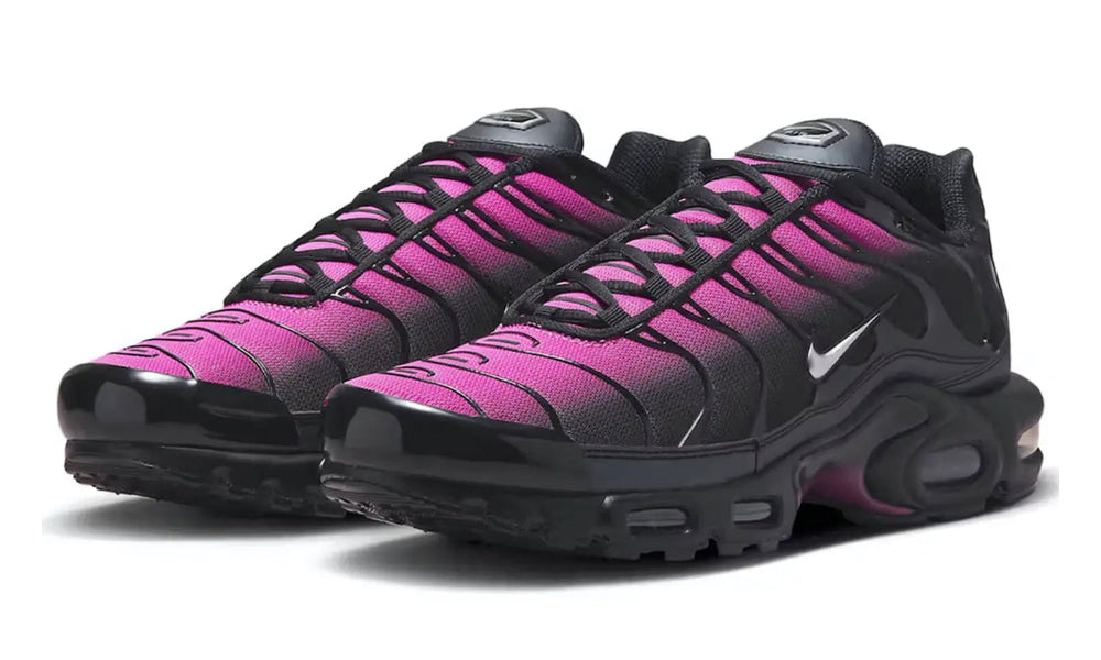 Nike deals tn pink