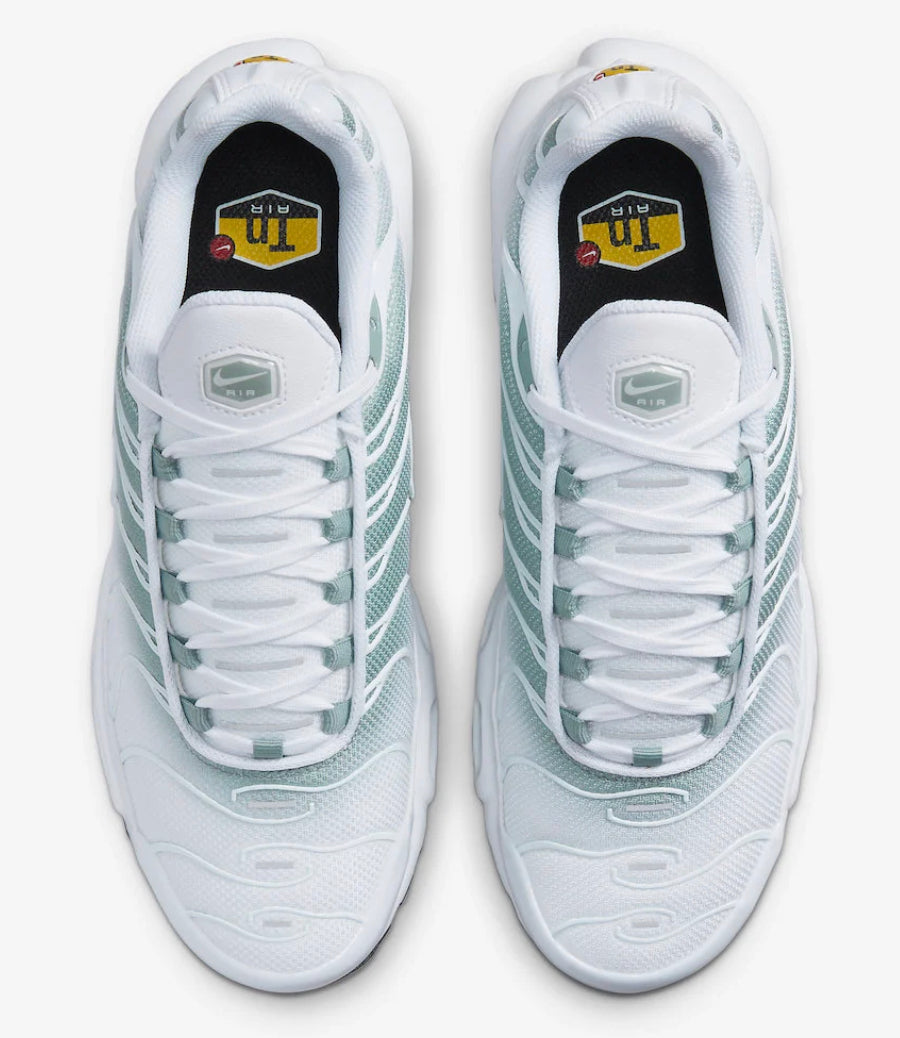 Green and white air on sale max